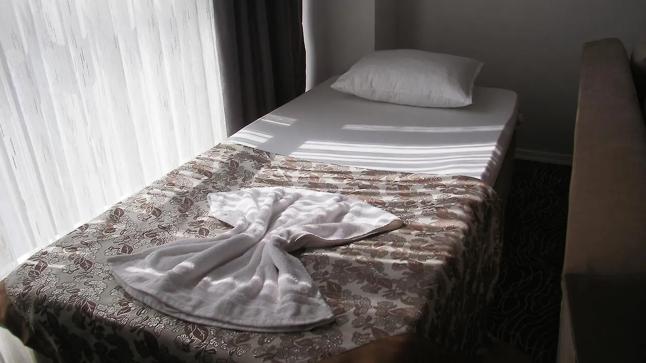 The Tuyap Rainbow Suites Catalca 2*,